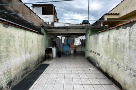 Casa à venda com 2 quartos, sendo 1 suíte, em Jardim Nova Poá, Poá, SP