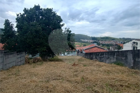 Terreno à venda no Centro, Bom Jesus dos Perdões, SP
