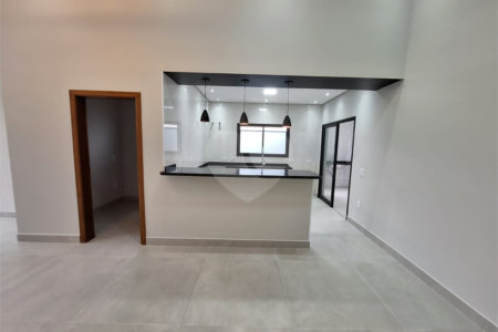 Casa à venda com 3 quartos, sendo 1 suíte,  no condomínio Helena Maria, Sorocaba - SP