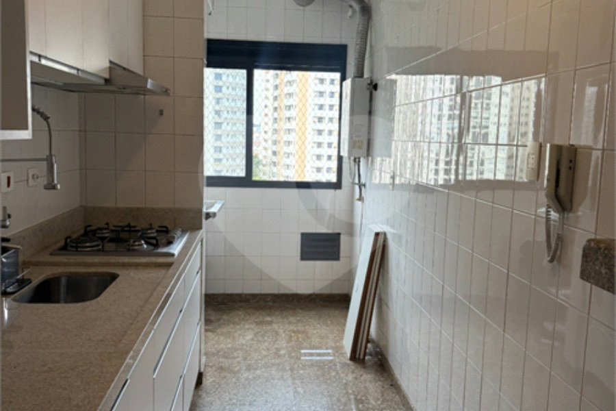 Apartamento à venda ou para alugar com 3 quartos, sendo 1 suíte, em Santa Teresinha, São Paulo, SP