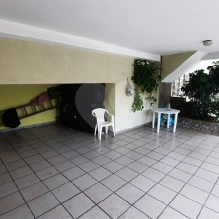 Sobrado à venda com 6 quartos, sendo 2 suítes, em Santana, São Paulo, SP