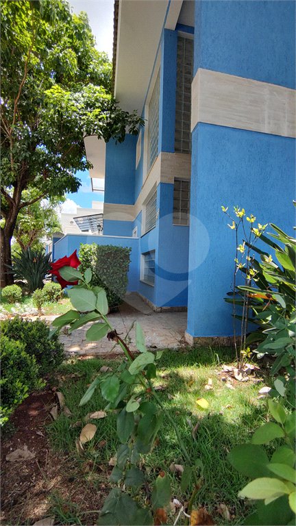 Casa à venda com 3 suítes no condomínio Parque do Varvito, Itu - SP