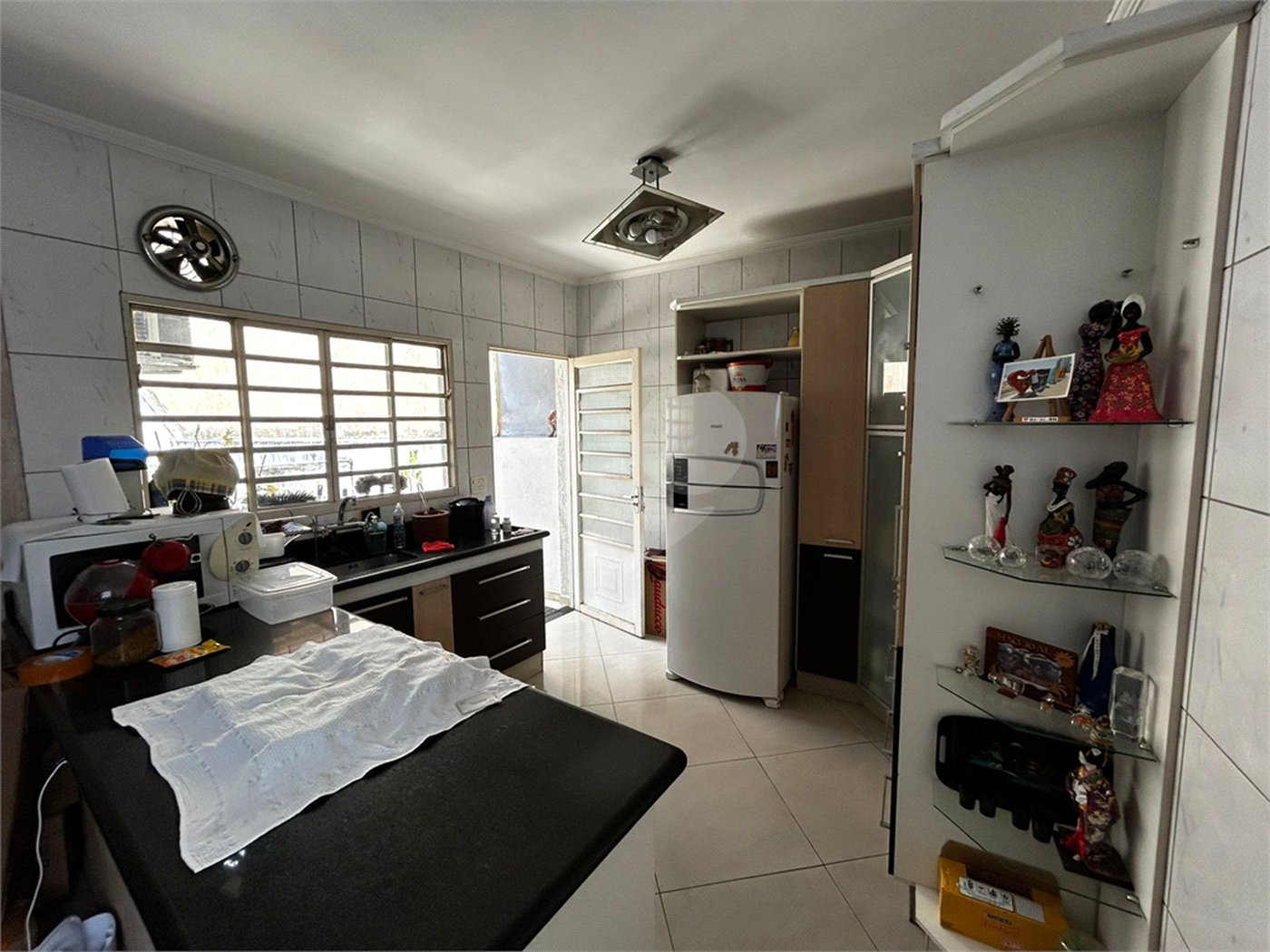 Casa à venda com 4 quartos, sendo 2 suítes, em Vila Buenos Aires, São Paulo, SP