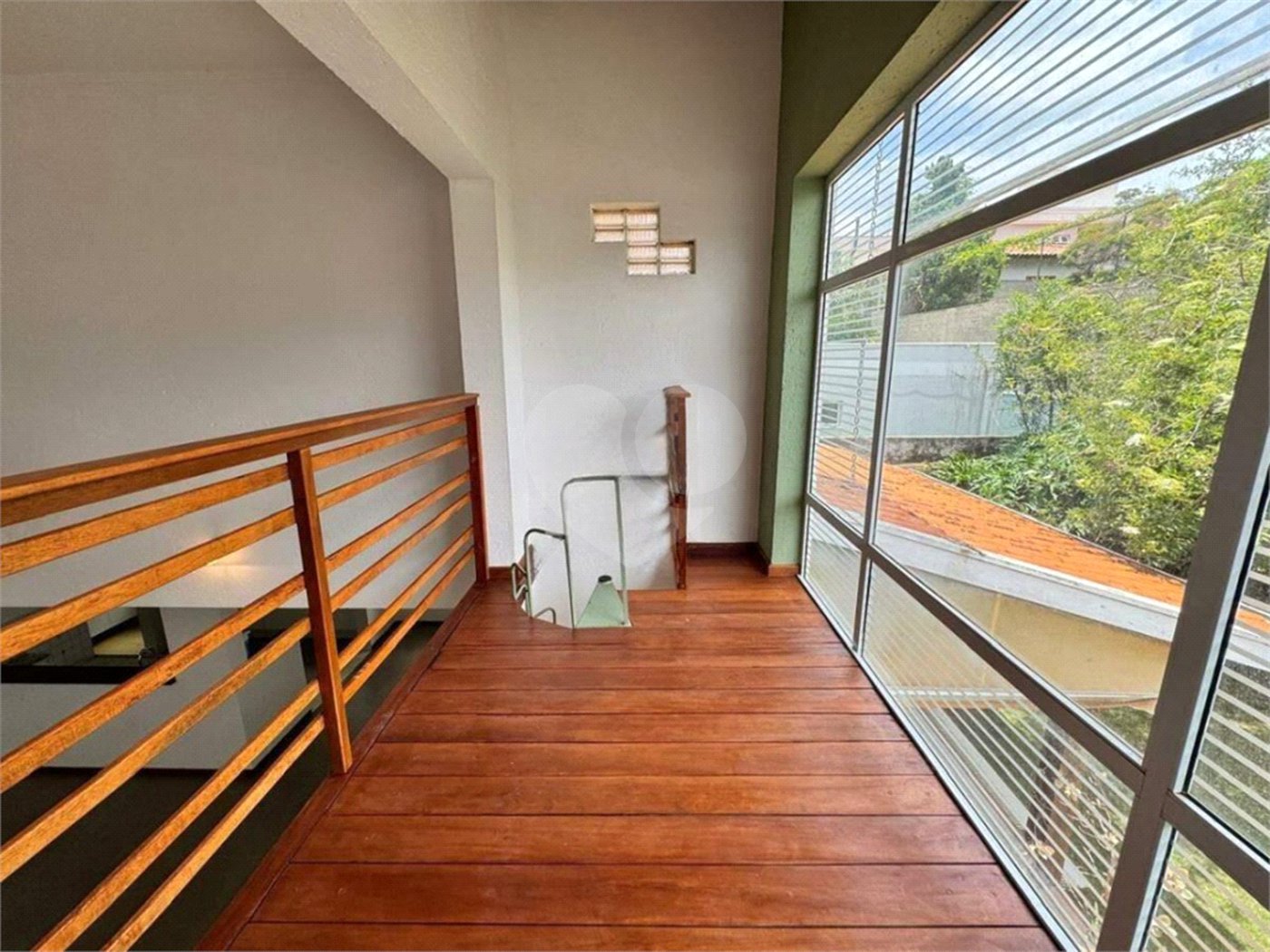 Casa à venda com 3 quartos, sendo 1 suíte,  no condomínio Residencial Recanto dos Paturis, Vinhedo - SP