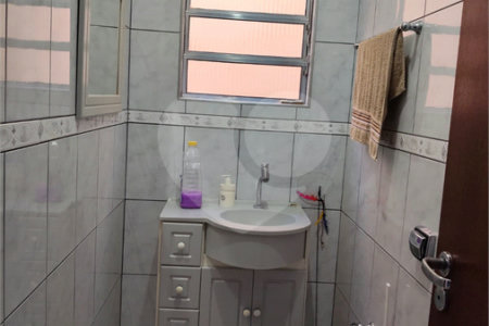 Casa à venda com 3 quartos em Jardim Santa Clara, Guarulhos, SP