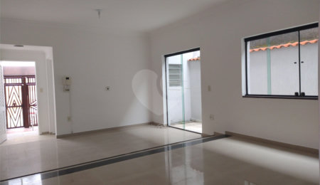 Casa à venda com 3 quartos, sendo 1 suíte,  em Mogi Moderno, Mogi das Cruzes, SP