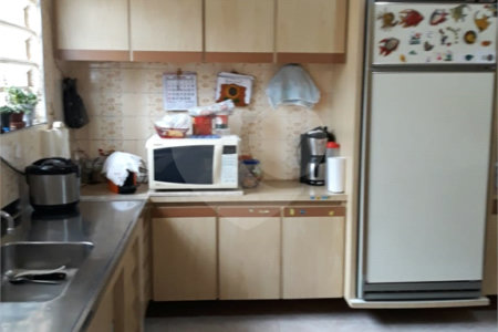 Casa à venda com 2 quartos, sendo 1 suíte,  em Vila Anastácio, São Paulo, SP