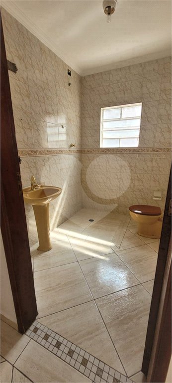 Sobrado à venda com 3 quartos, sendo 1 suíte, em Horto, São Paulo, SP