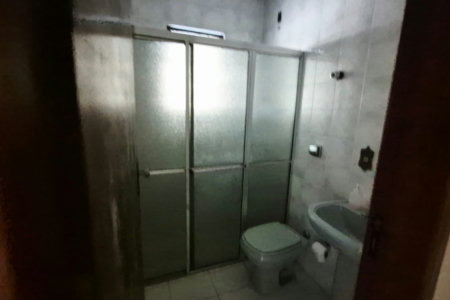 Casa espaçosa com edícula e 218 m² muito bem aproveitados! Conjunto Residencial Butantã, São Paulo - SP