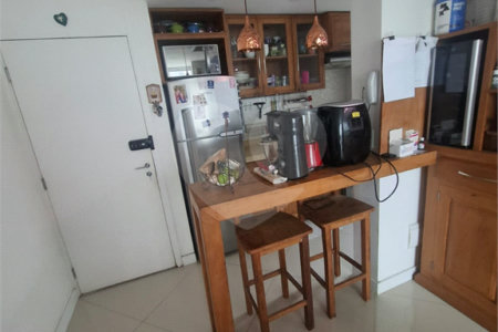 Apartamento à venda com 3 quartos, sendo 1 suíte,  em Jaguaré, São Paulo, SP