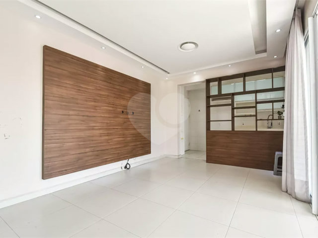 Apartamento à venda com 3 quartos, sendo 2 suítes,  em Vila Mariana, São Paulo, SP