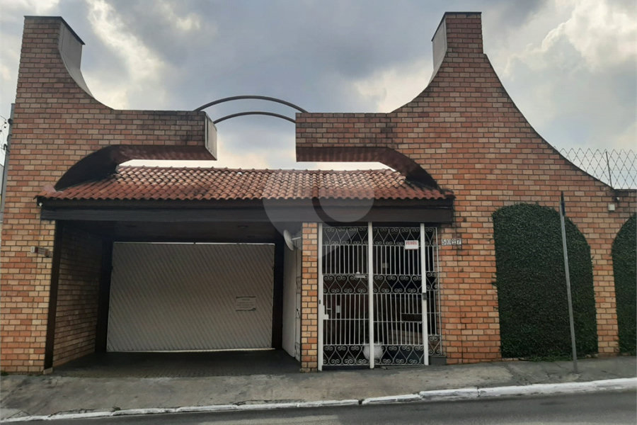 Casa à venda com 3 quartos, sendo 1 suíte, no condomínio Cantareira Park, São Paulo - SP