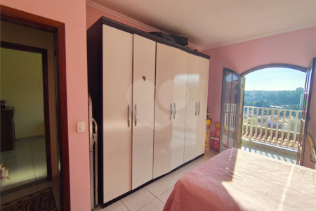 Casa Térrea à venda com 3 quartos, sendo 1 suíte, em Jardim da Fonte, Jundiaí, SP
