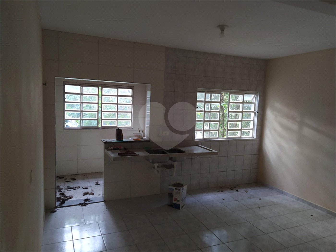 Sobrado à venda com 3 quartos, sendo 1 suíte, em Jaraguá, São Paulo, SP