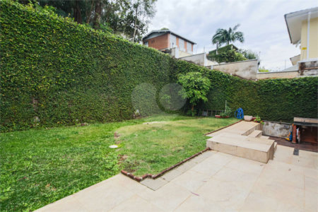 Sobrado à venda com 3 suítes em Jardim Marajoara, São Paulo, SP