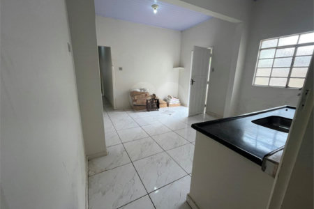 Casa à venda com 2 quartos no Centro, Itapetininga, SP