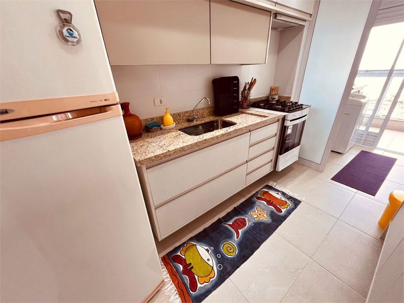Apartamento Residencial à venda, Jardim Virginia, Guarujá - AP1313.