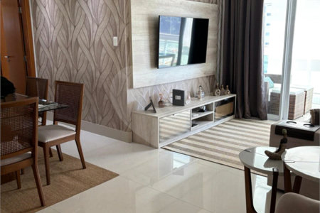 Apartamento à venda com 3 quartos, sendo 1 suíte, em Canto do Forte, Praia Grande, SP