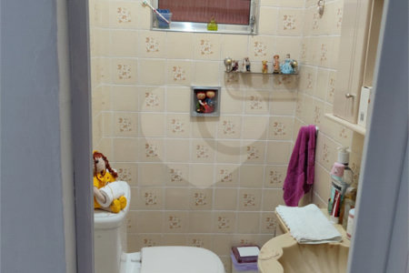 Sobrado à venda com 2 quartos, sendo 1 suíte, em Jardim Iporã, São Paulo, SP