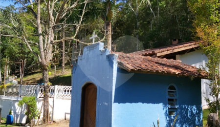 Sítio à venda com 2 quartos, sendo 1 suíte,  no Centro, Salesópolis, SP