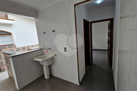 Casa Térrea à venda com 3 quartos em Conjunto Residencial Butantã, São Paulo, SP