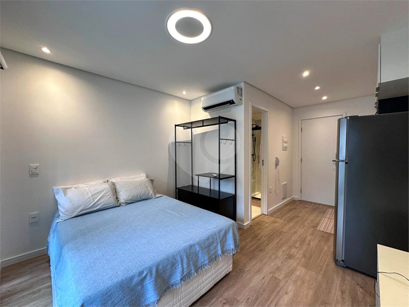 Apartamento à venda ou para alugar com 1 suíte em Campo Belo, São Paulo, SP