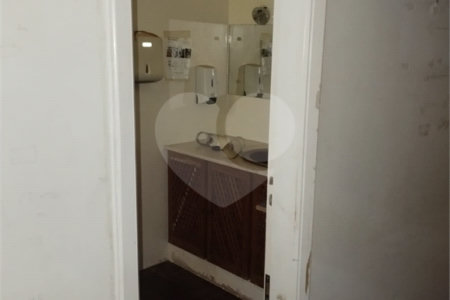 Casa à venda com 5 quartos, sendo 3 suítes, em Vila Sedenho, Araraquara, SP