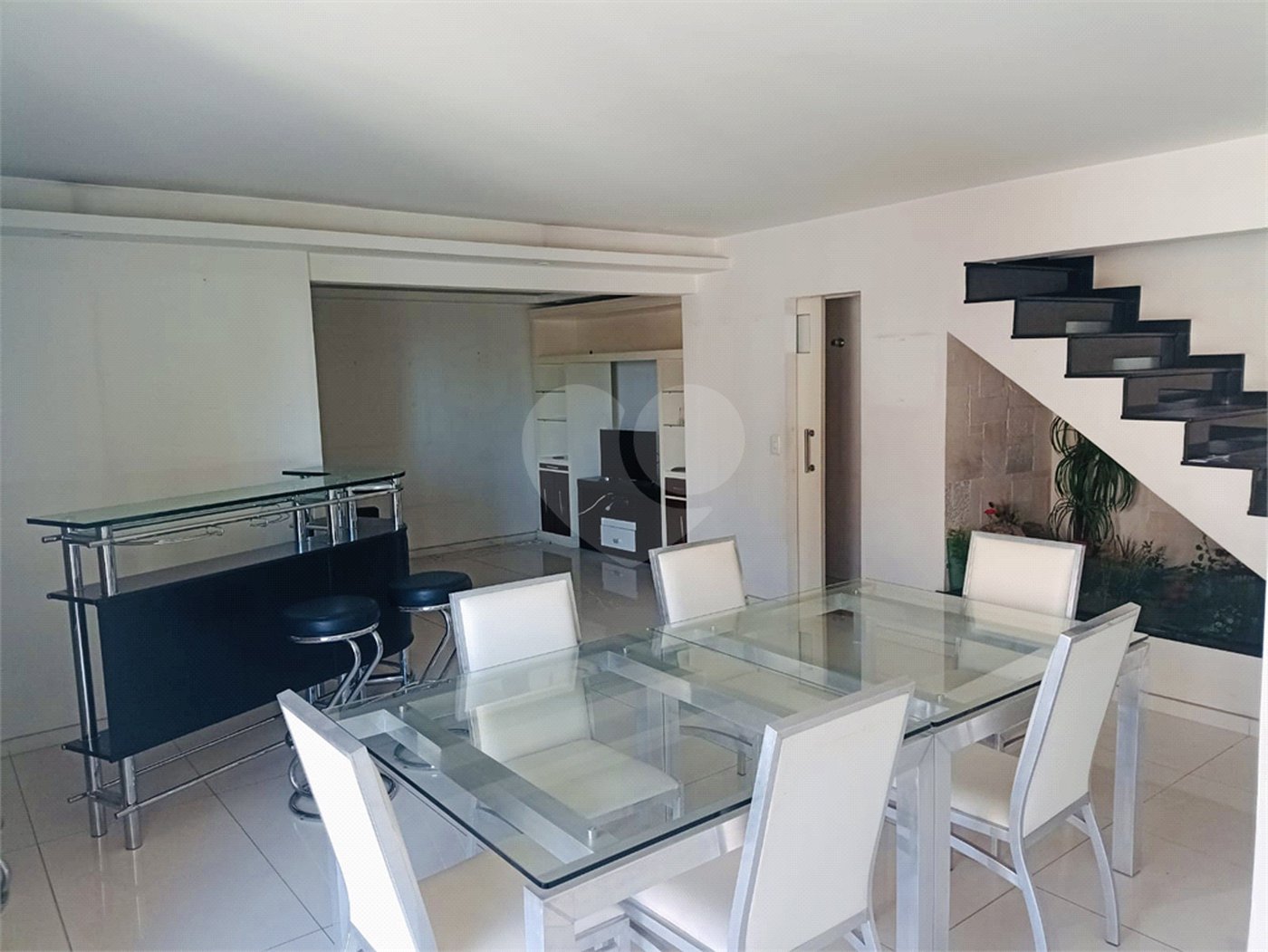 Apartamento à venda ou para alugar com 3 quartos, sendo 1 suíte,  em Perdizes, São Paulo, SP