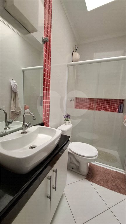 Sobrado à venda com 3 suítes em Vila Constança, São Paulo, SP