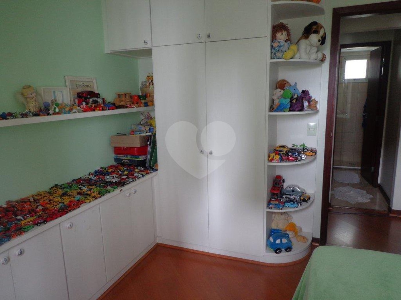 Apartamento à venda com 3 quartos, sendo 1 suíte, em Jardim Londrina, São Paulo, SP