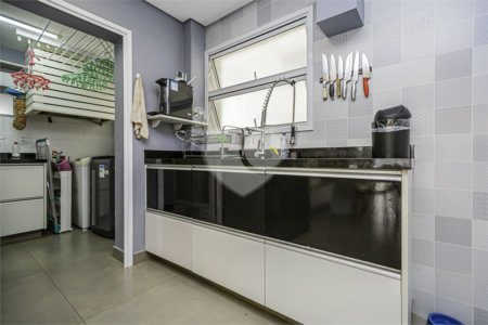 Apartamento à venda com 3 quartos, sendo 1 suíte, em Perdizes, São Paulo, SP