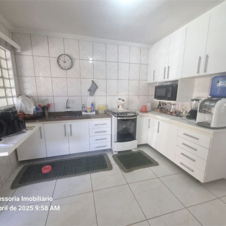 Casa à venda com 3 quartos, sendo 1 suíte,  em Santa Claudina, Vinhedo, SP