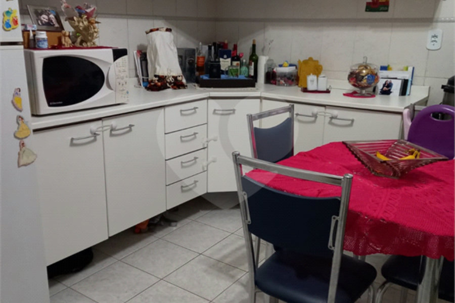 Sobrado à venda com 2 quartos em Vila Guilherme, São Paulo, SP