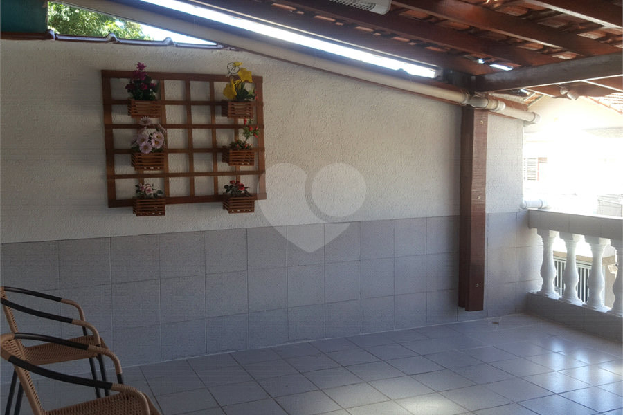 Sobrado à venda com 2 quartos em Tremembé, São Paulo, SP