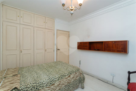 Apartamento à venda com 3 quartos, sendo 1 suíte, em Jardim Paulista, São Paulo, SP