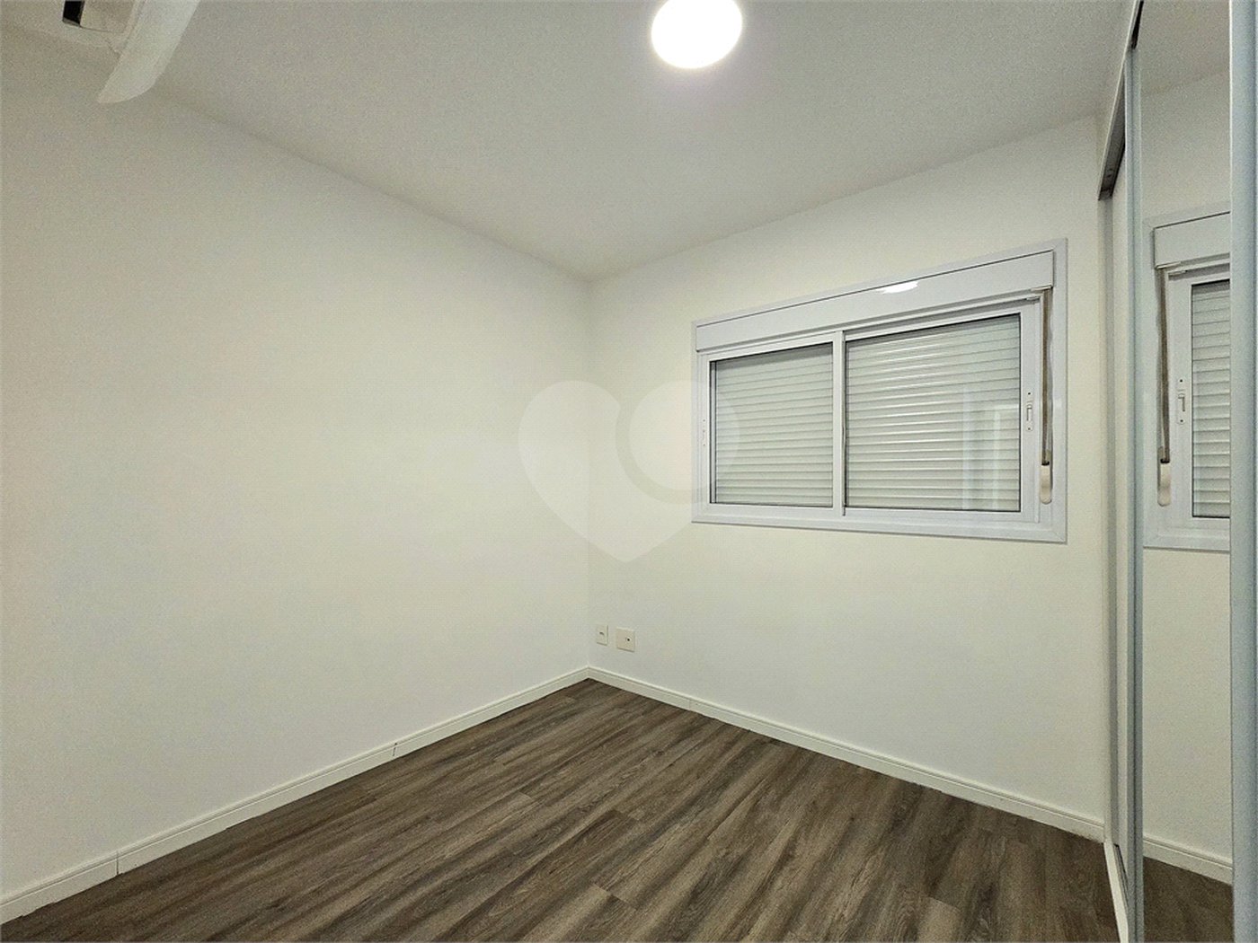 Apartamento à venda ou para alugar com 2 quartos, sendo 1 suíte, em Campo Belo, São Paulo, SP