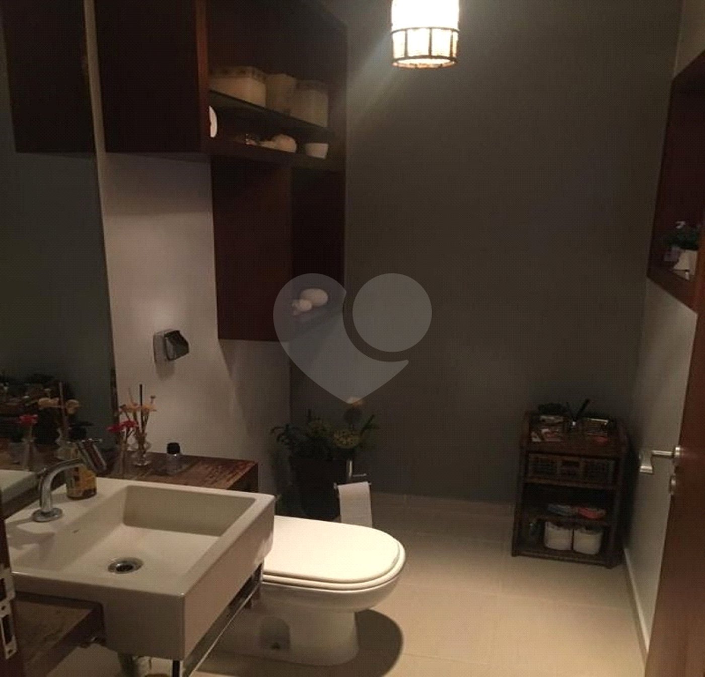 Casa à venda com 3 suítes no condomínio Lago Azul Residencial e Golfe, Araçoiaba da Serra - SP