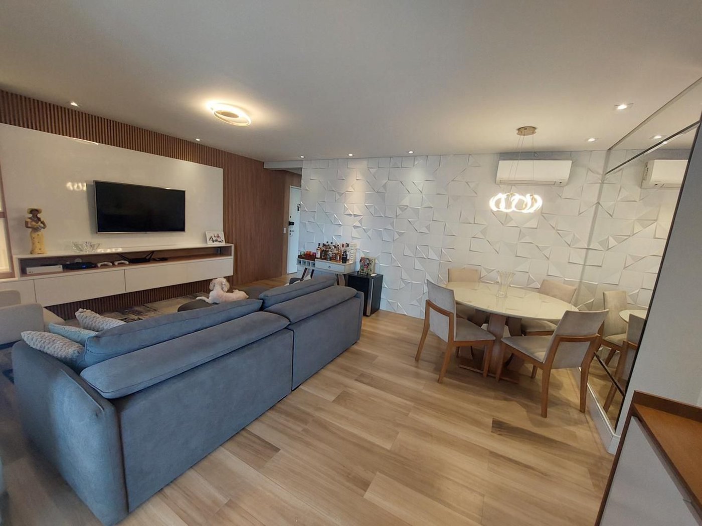 Apartamento com 3 dormitórios à venda, 103 m² por R$ 1.380.000,00 - Ponta da Praia - Santos/SP