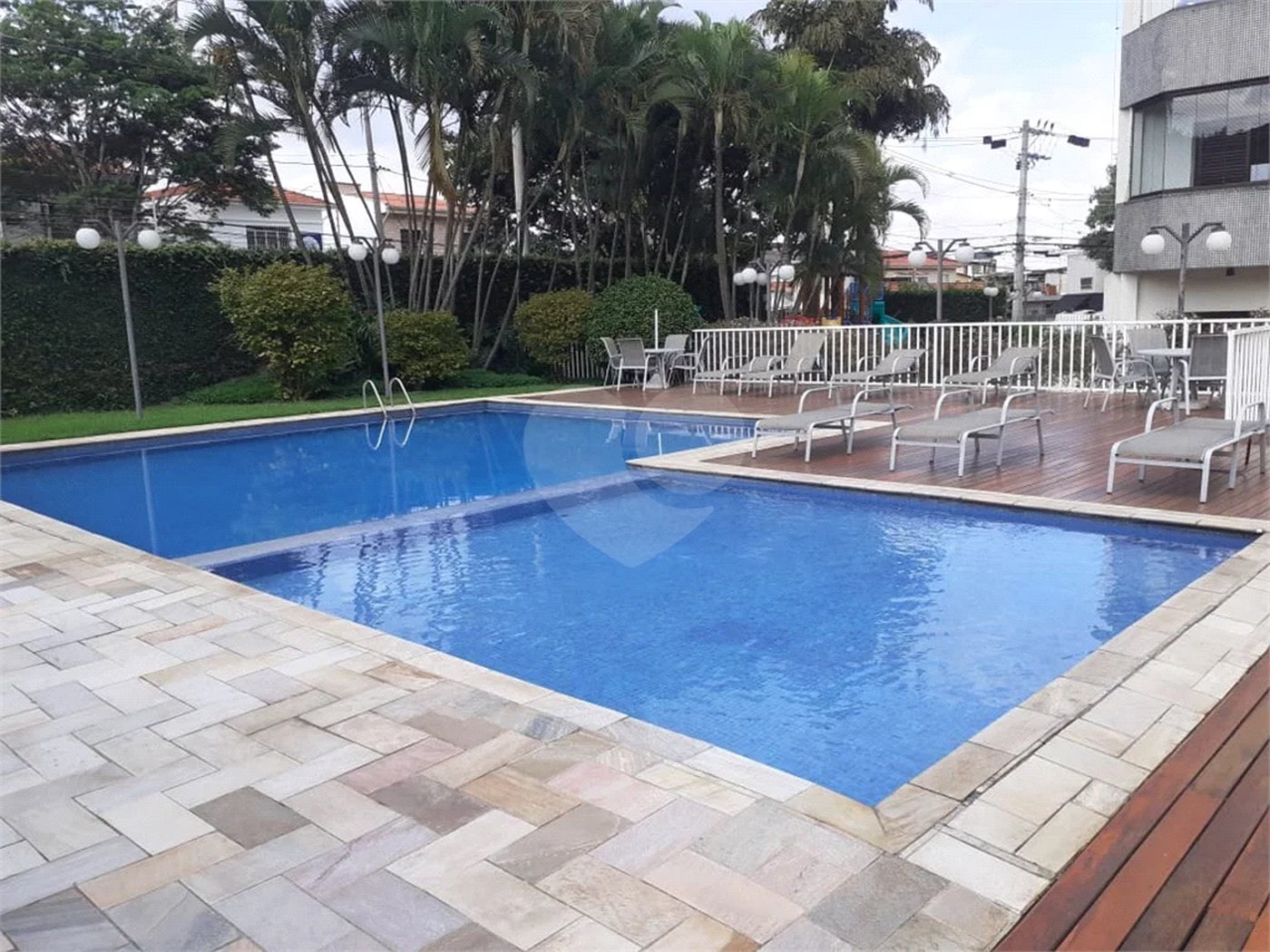 APARTAMENTO PARA LOCAÇÃO NA VILA LEOPOLDINA COM 03 DORM 1 SUITE E 02 VAGAS DE GARAGEM