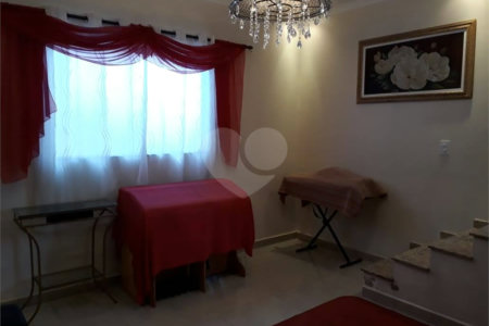 SOBRADO RESIDENCIAL EM EXCELENTE LOCALIZAÇÃO