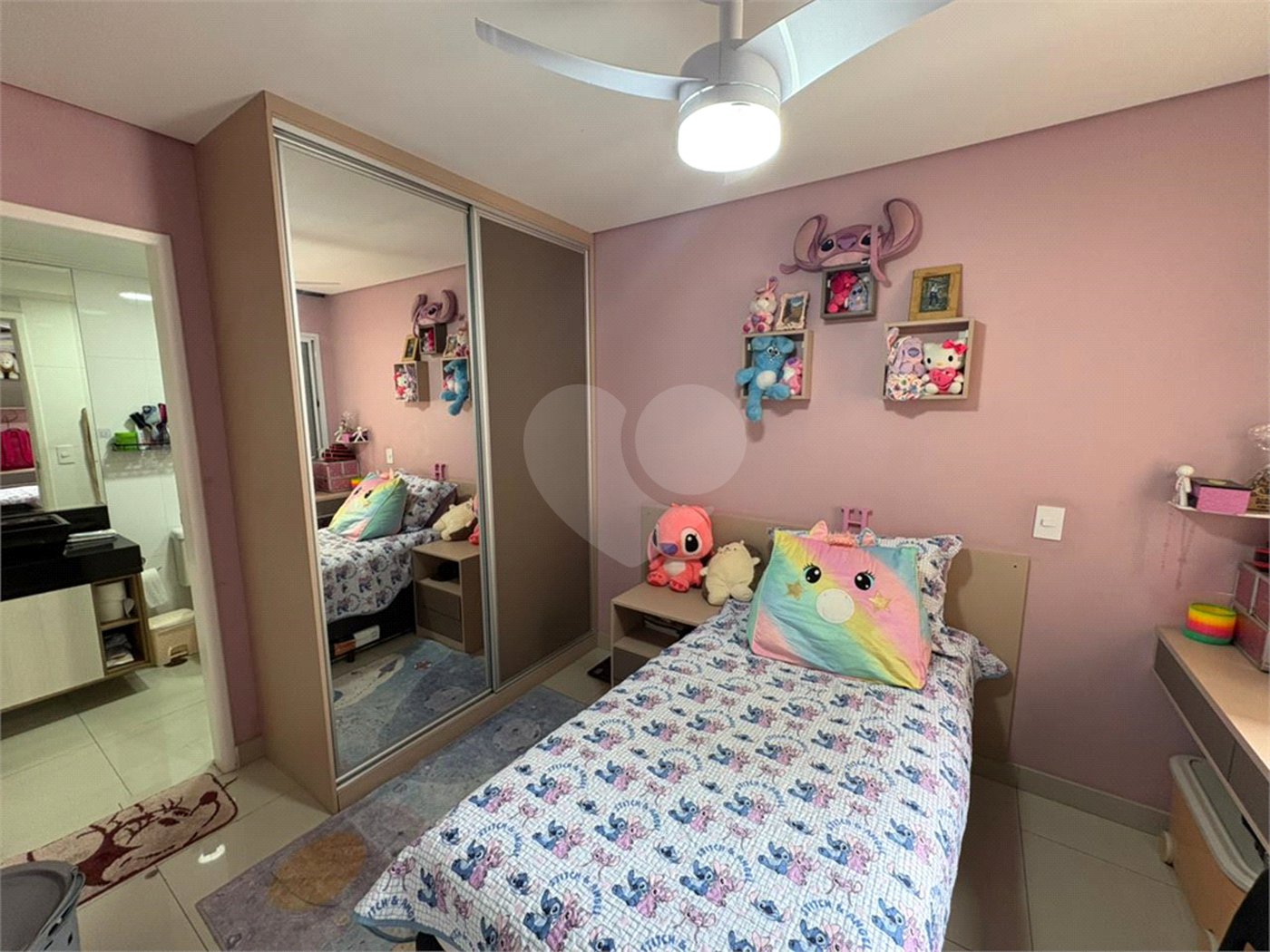 Apartamento à venda com 4 quartos, sendo 3 suítes, em Vila Augusta, Guarulhos, SP