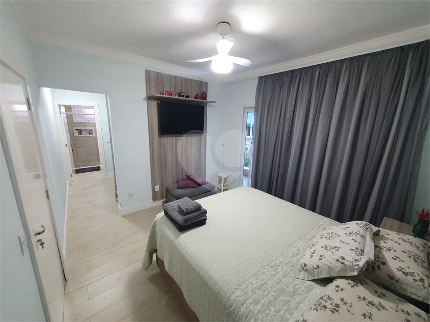 Casa à venda com 4 suítes no condomínio Granville São Venâncio, Itupeva - SP