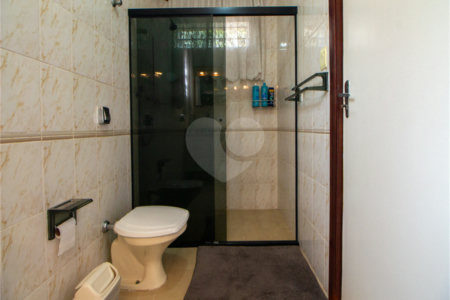 Casa à venda com 3 quartos, sendo 1 suíte, em Chácara Inglesa, São Paulo, SP