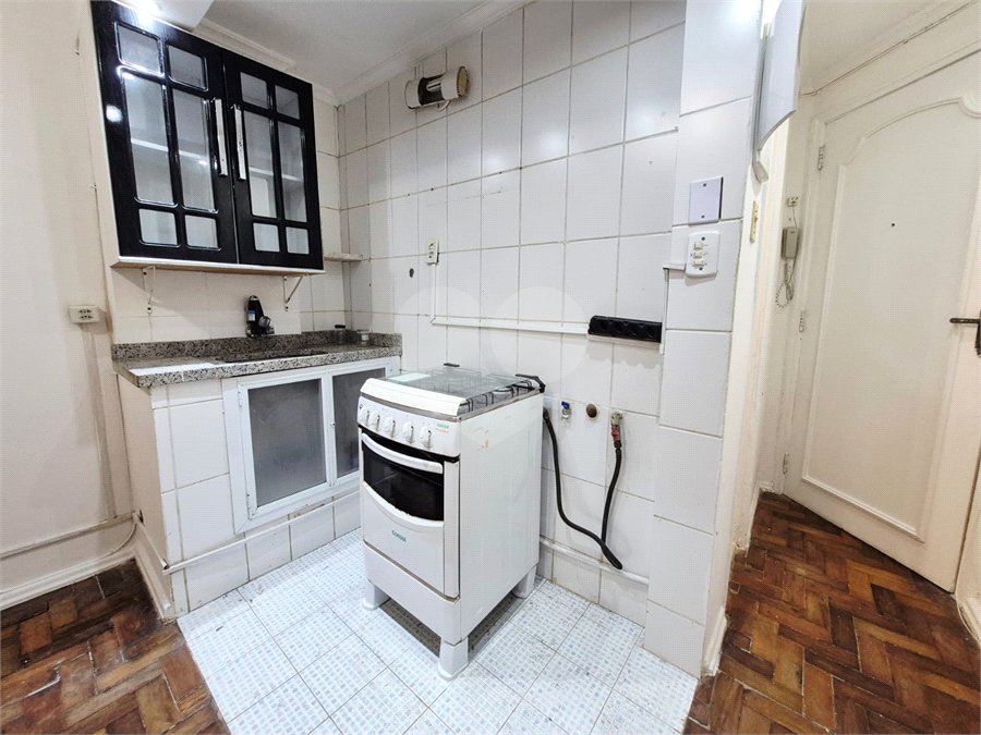Kitnet à venda com 1 quarto em Leme, Rio de Janeiro, RJ