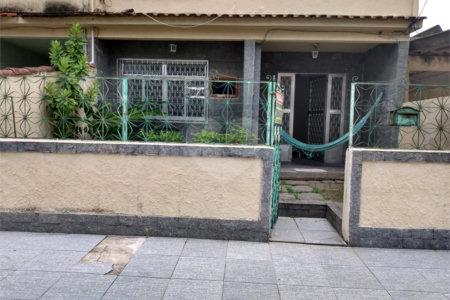 Casa à venda com 3 quartos, sendo 1 suíte, em Campo Grande, Rio de Janeiro, RJ
