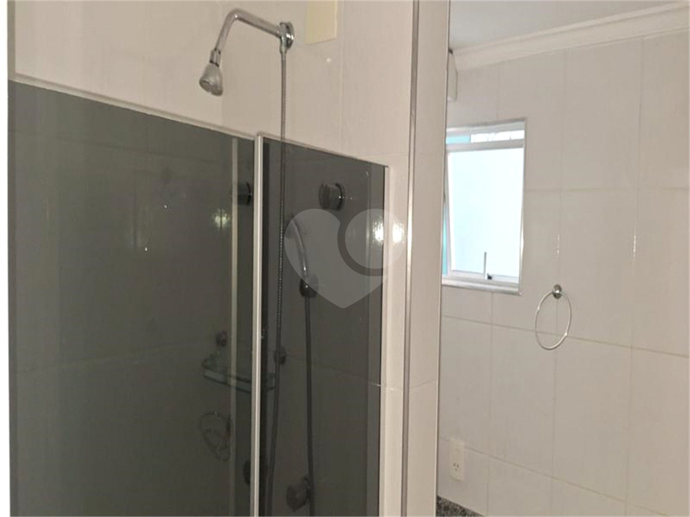 Apartamento à venda com 3 quartos, sendo 1 suíte, em Indianópolis, São Paulo, SP