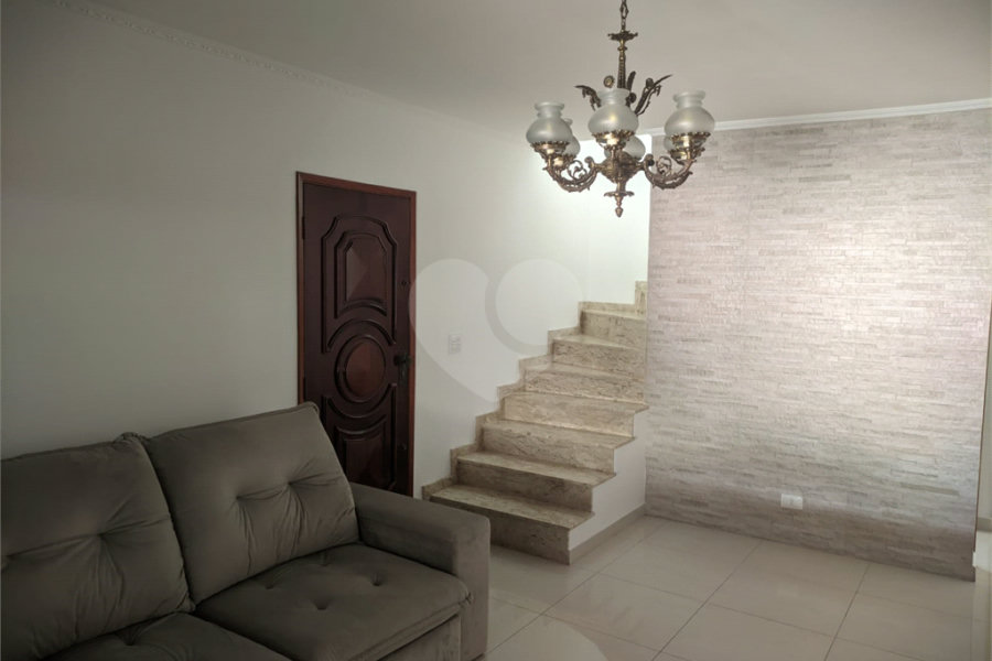 Sobrado à venda com 3 quartos, sendo 1 suíte,  em Vila Guilherme, São Paulo, SP