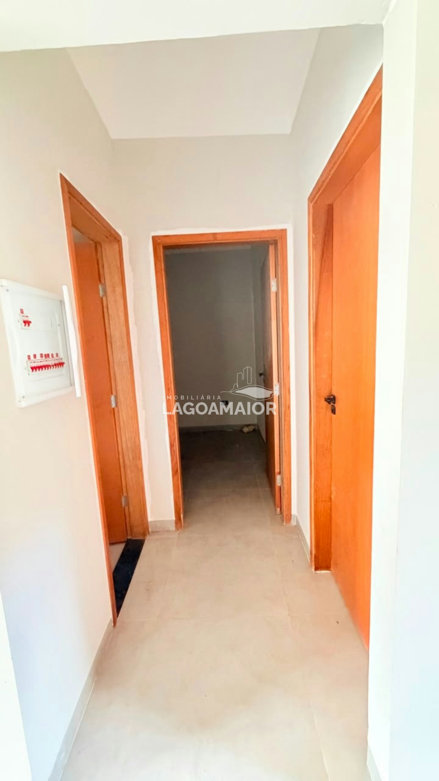 Casa à venda com 2 quartos em Jardim dos Ipes, Três Lagoas, MS