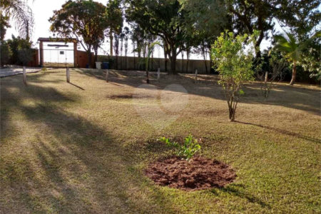 Chácara à venda com 4 quartos em Brigadeiro Tobias, Sorocaba, SP