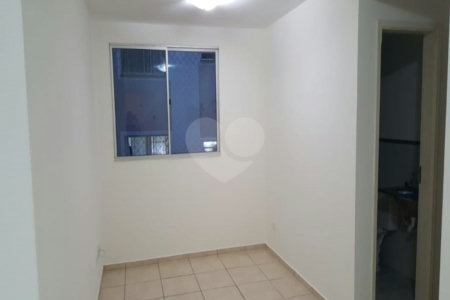 Apartamento à venda com 3 quartos em Cidade dos Bandeirantes, São Paulo, SP